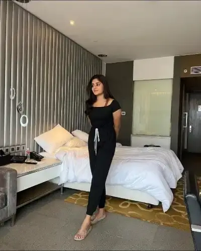 Deola Call Girl Service